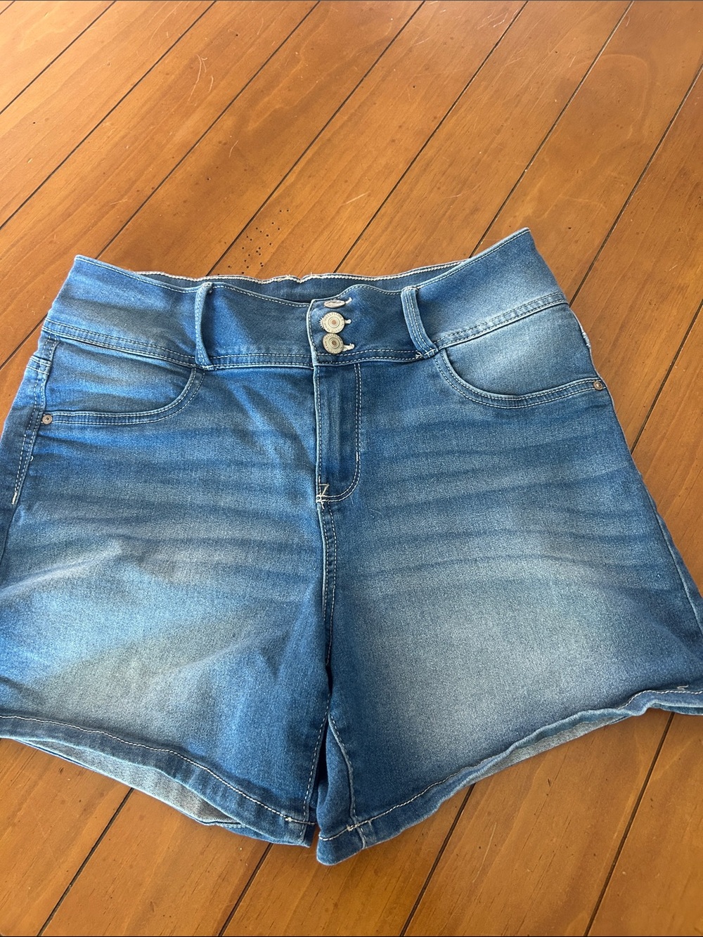 Wallflower High-Rise Faded Blue Denim Shorts Size 13 | 3-Button Waist